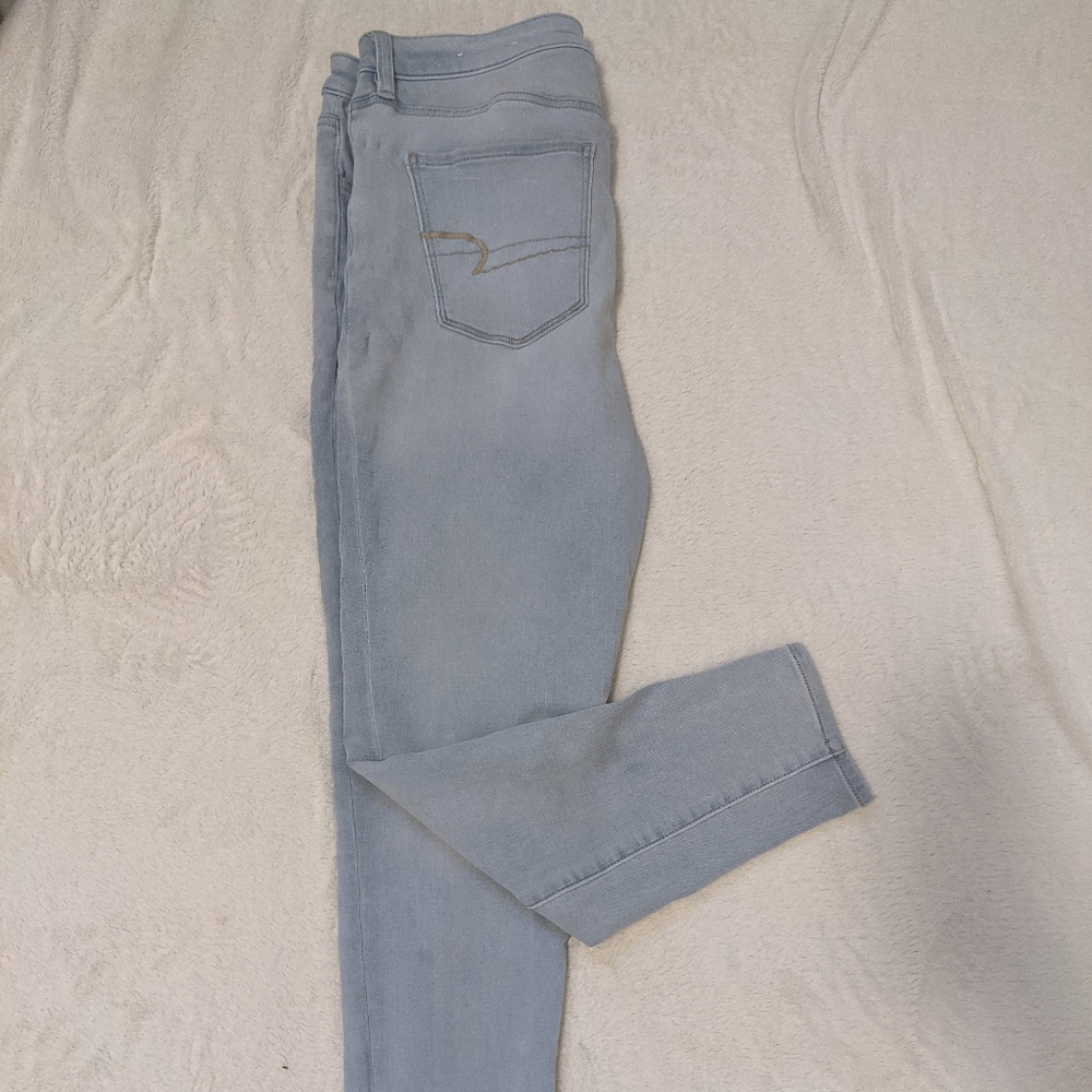 American Eagle Super High Rise Jeggings